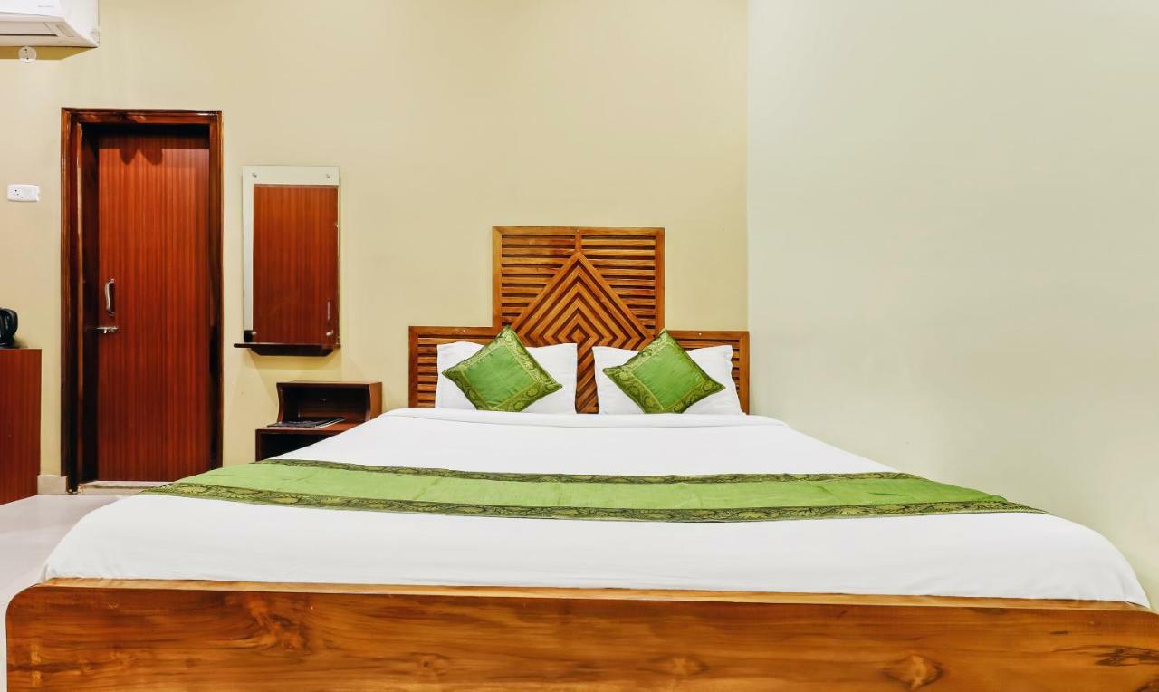 Hotel Treebo Trend Prabash Atithi Griha Guwahati Exterior foto