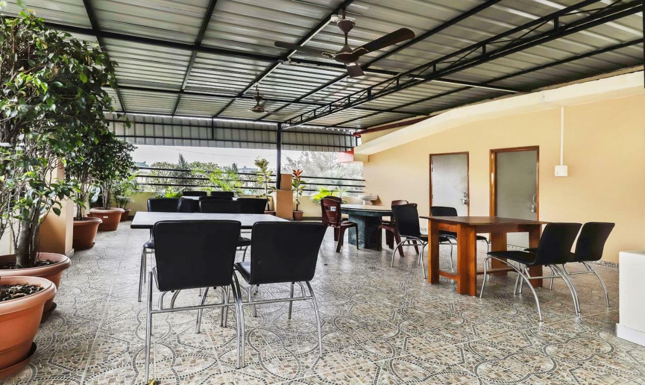 Hotel Treebo Trend Prabash Atithi Griha Guwahati Exterior foto