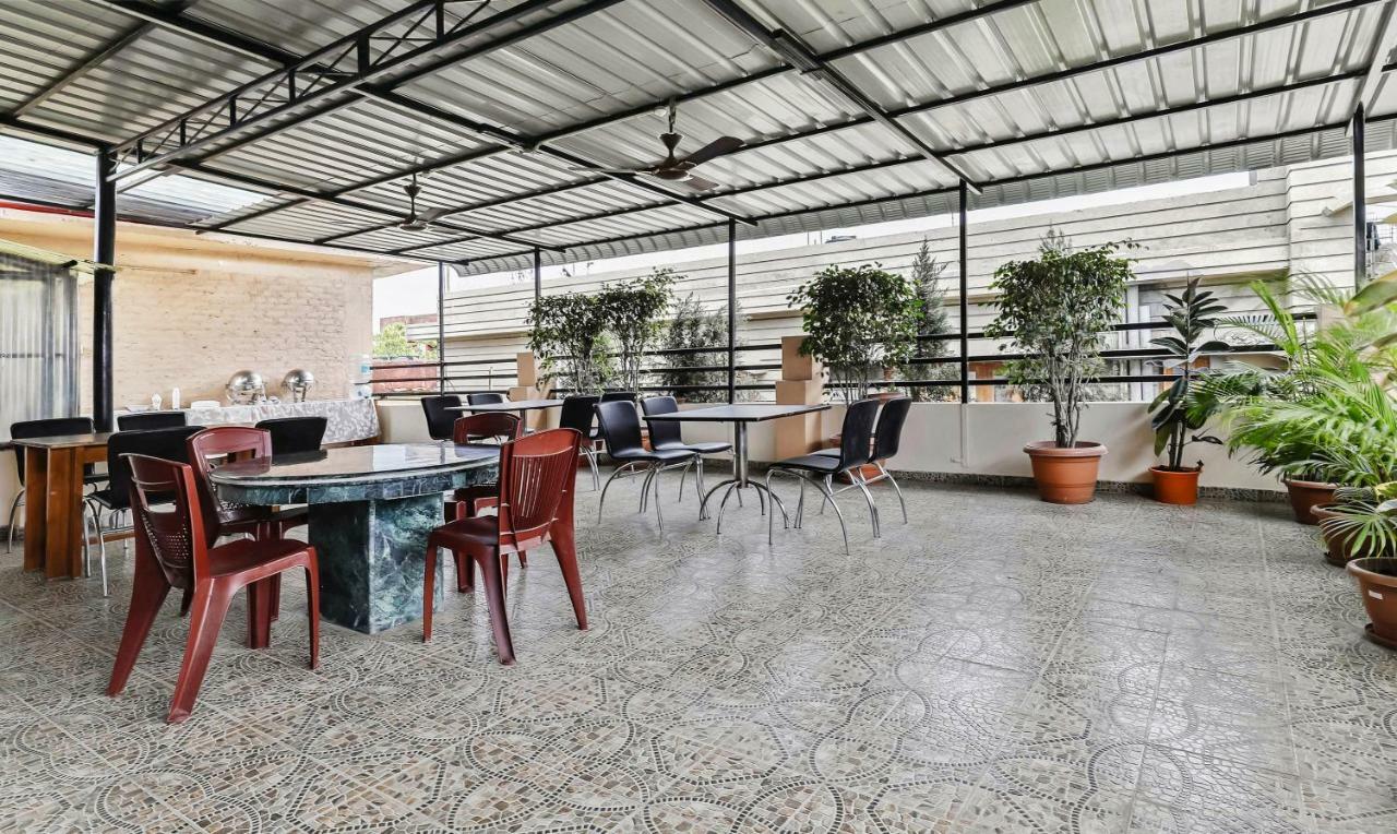 Hotel Treebo Trend Prabash Atithi Griha Guwahati Exterior foto